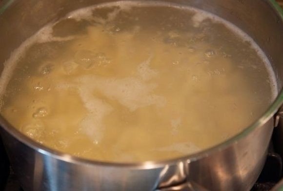 Сливочный суп с фрикадельками.Ингредиенты:Картофель- 3-4 шт300 г мясного фарша (у меня в этот раз ... - 2