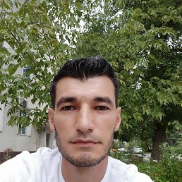 Maksat, 37, 