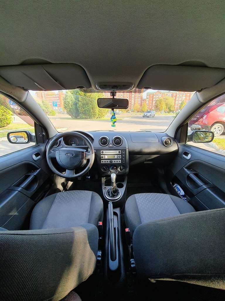  https://fotostrana.ru/away?to=/sl/DW93 Fiesta 1.4 , 2005 .., 149.000 .    , ... - 8