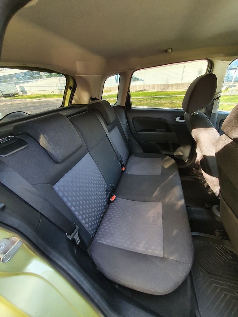  https://fotostrana.ru/away?to=/sl/DW93 Fiesta 1.4 , 80 .., 2005 .., 149.000 .   ... - 7