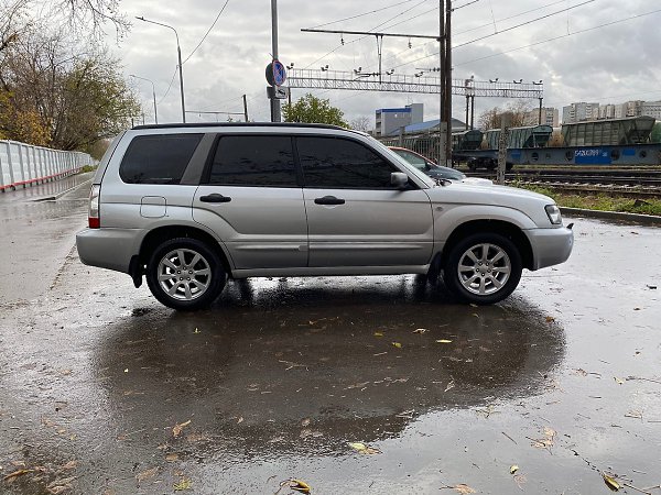 Субару форестер.2005 годОдин хозяинМотор 2.0турбо Коробка автоматМашина без вложений сел поехал2 ... - 5