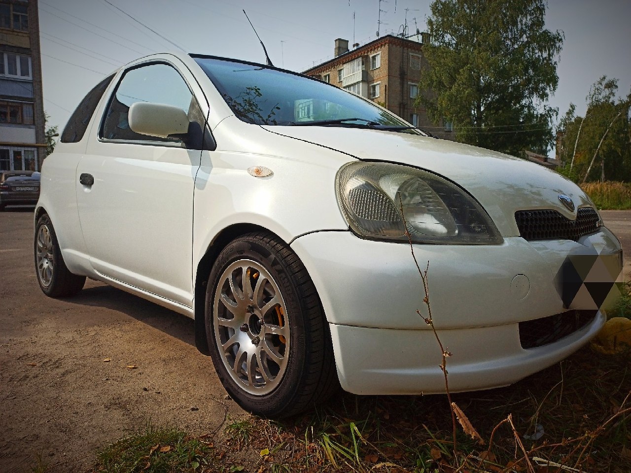 TOYOTA VITZ.2000   1nz fe 150    56  . 230 ... - 2