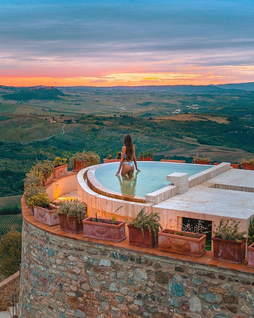 B a a a a  . Castello di Velona SPA Resort