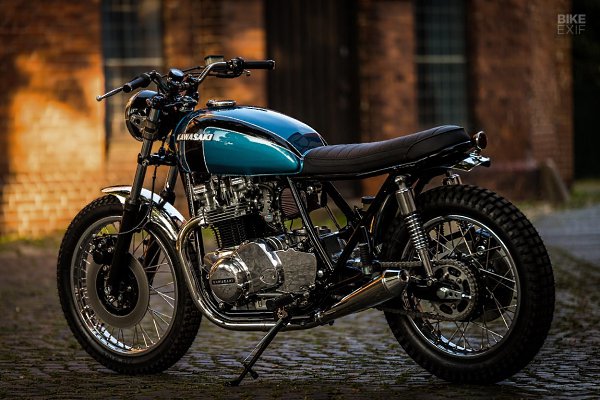 #Kawasaki@autocult - #FYSMmoto - 2