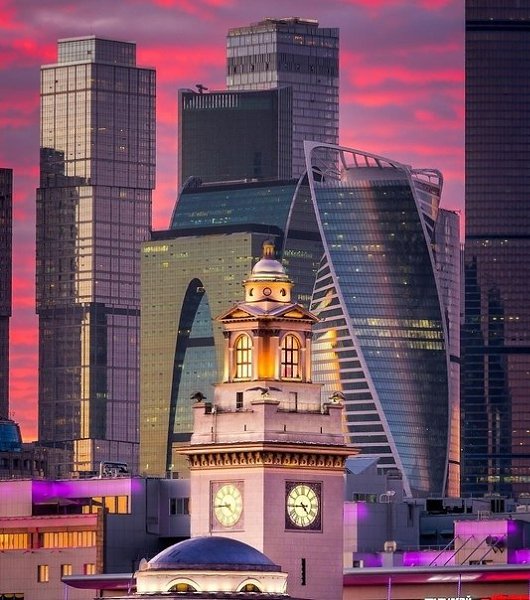 Контрасты московской архитектуры.Москва: Инструкция по применению!