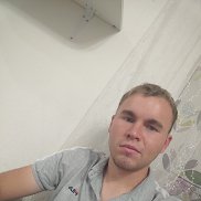 Dima, 26 , 