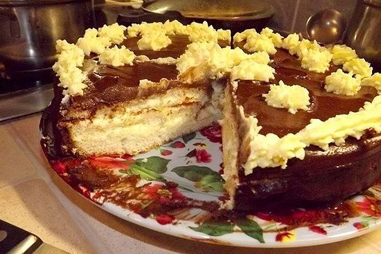 Торт чародейка. Ингредиенты: Для теста: 1 стакан муки 1 стакан сахара 1 ч.л. ...
