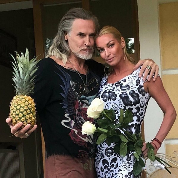 Это была бы самая неординарная и яркая пара - балерина Анастасия Волочкова и Джигурда - 4