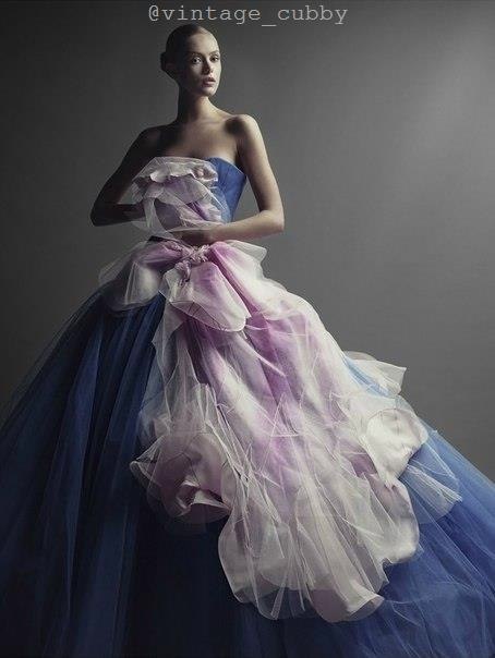 DIOR, 2010. oo: ap eapee - 7