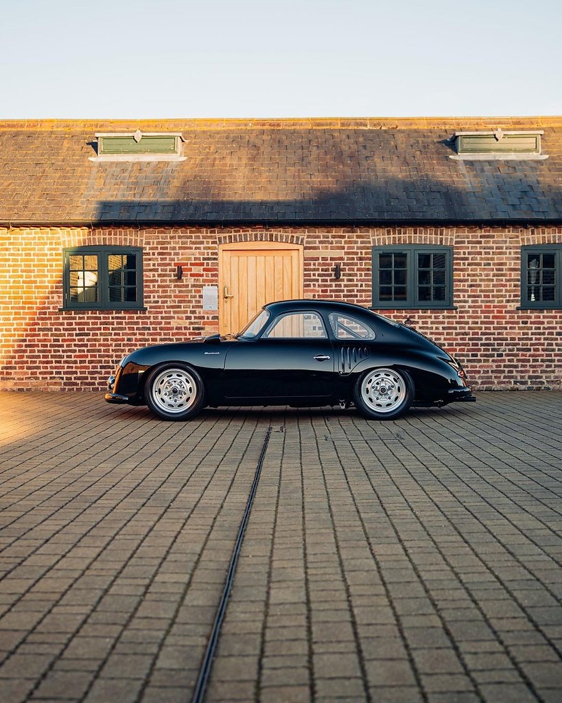 #Porsche@autocult - 3