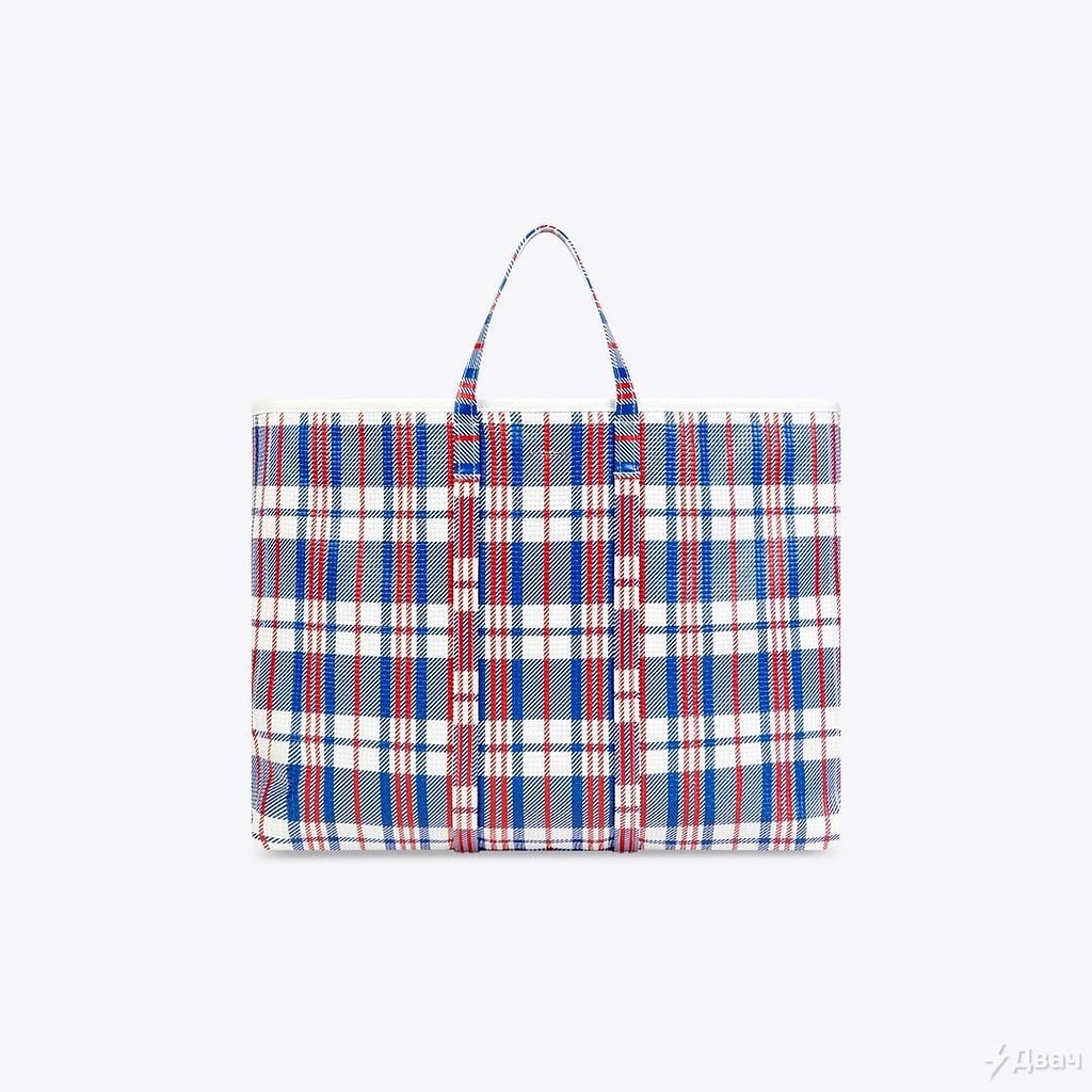     -  152 000 .    Balenciaga.  ... - 5