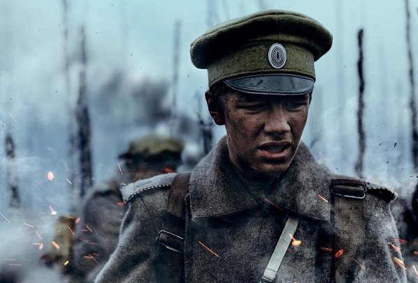 Mетeль душ (2020).Жанр: драма, военный, историяШестнадцатилeтний Аpтурc вcтyпaет в ряды стpелков и ... - 2