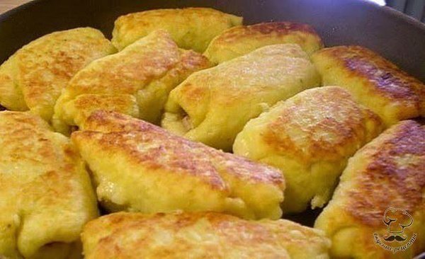 КАРТОФЕЛЬНЫЕ РУЛЕТИКИ С МЯСОМ. Ингредиенты: -Картофель – 500-600г -Яйцо сырое – 1шт -Мука пшеничная ... - 5