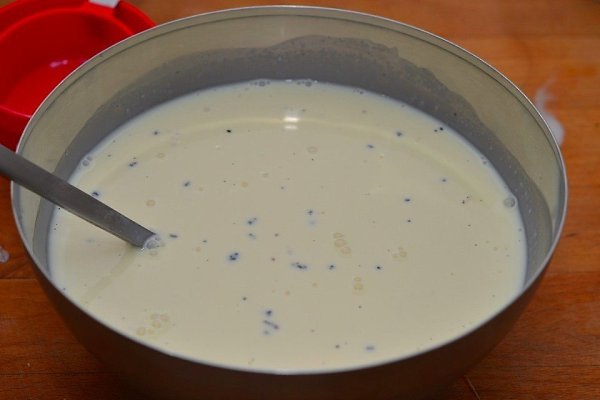 Торт «Tres leches».Ингредиенты:Мука — 400 гСахар — 450 гМолоко — 1 чашкаЯйцо — 5 шт.Масло сливочное ... - 8