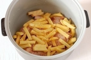 Картофель с курицей в мультиварке.Что приготовить к ужину, особенно среди рабочей недели? ... - 6