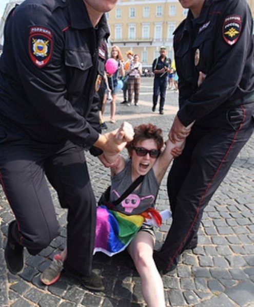 Паблик для тех, кто хочет знать правду, без прикрас. https://vk.com/black_news18 Только имей в виду, ...