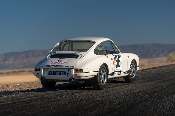 #Porsche@autocult - 2