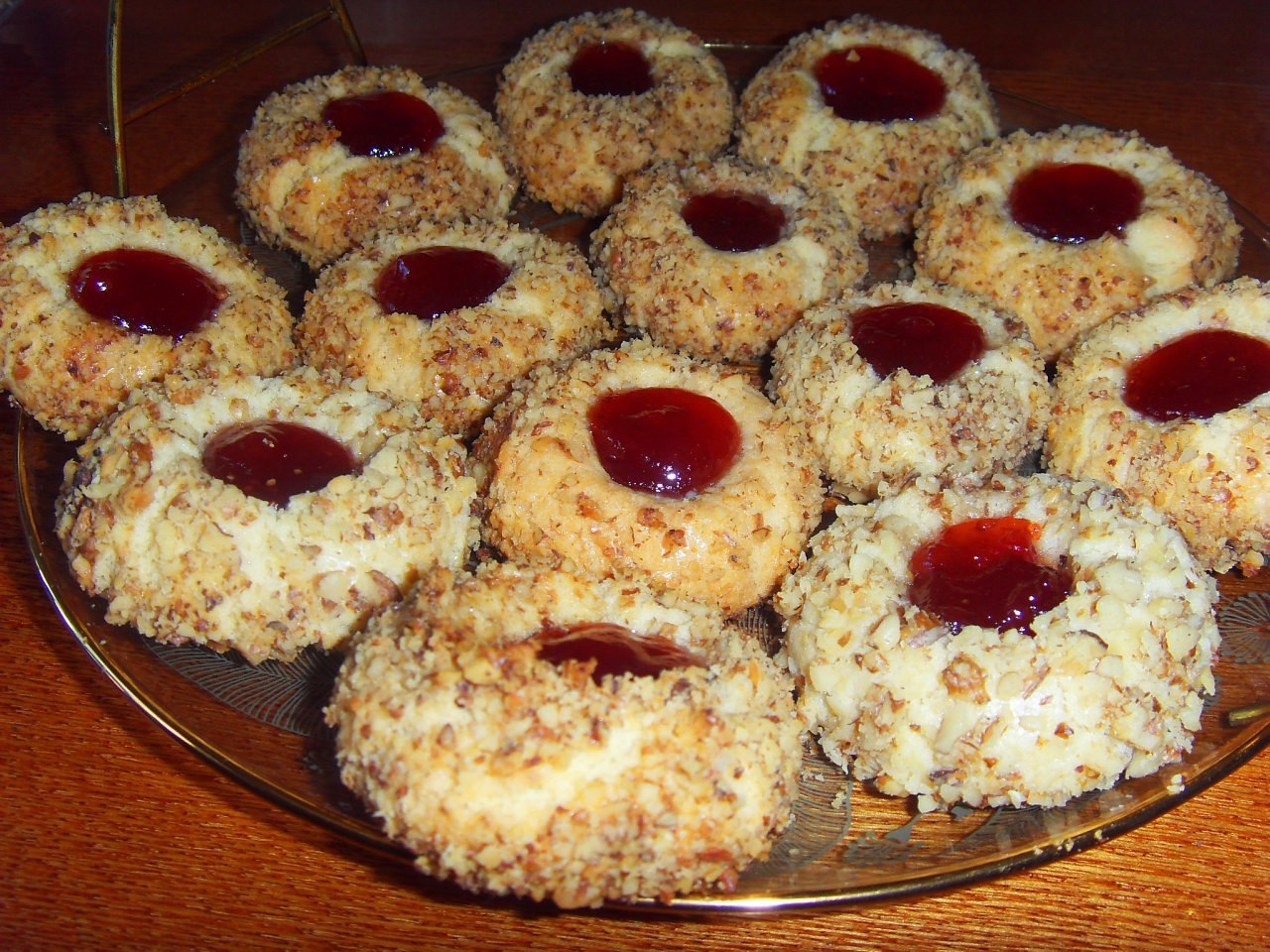    (Thumbprint Cookies).  ,       ...