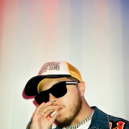 ����, �����, 32 ����