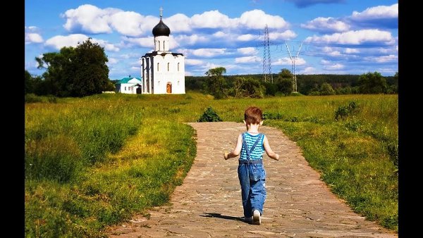 Однажды к церкви подошел малыш: «Пошли нам счастья!» - вывел на снегу, «О, Боженька, пожалуйста, ...