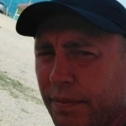 ������, ����, 42 ����