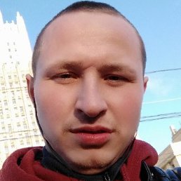 Hugo, , 33 