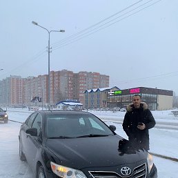 ������, ������, 33 ����