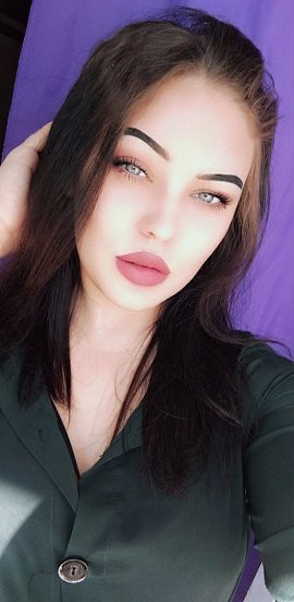 Anastasia, 20 , 