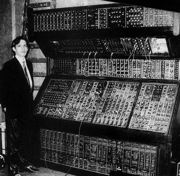       Moog, 1970 .