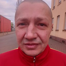 Yuriy, , 44 