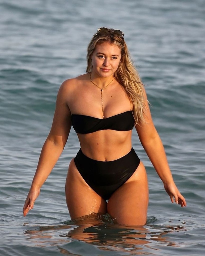    ?        . ...