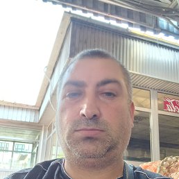 Florin alin, 43, 