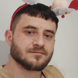 Viktor, , 36 