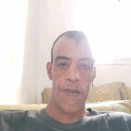  Hicham, , 48  -  21  2022