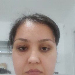 Nargiza, 36, 