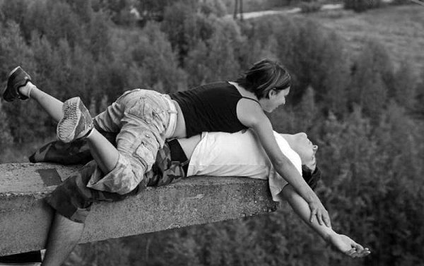 Классная.Если был бы я индейцем,Ты моей была бы скво.Никуда тебе не деться -Нас в округе ...