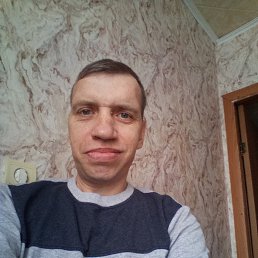 Majk, 45, 