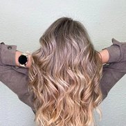 Sara, 29 , 