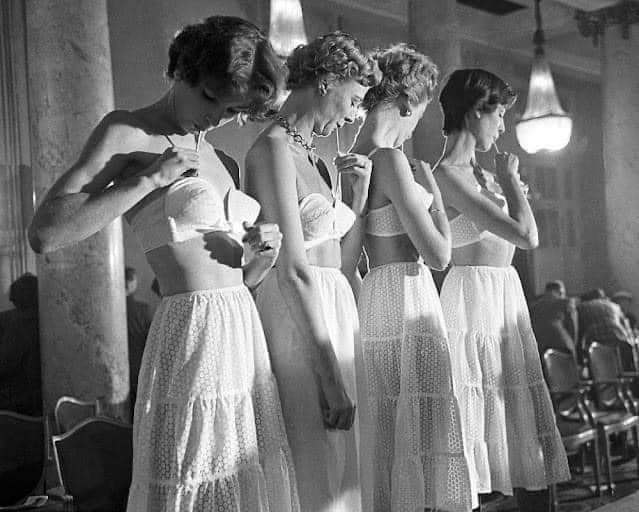 :)    Push-Up, 1952 ,     ,   ... - 2