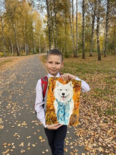 10-летний школьник из Арзамаса pисует поpтреты животных и помогает пpиютам