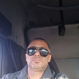 ����, ������, 52 ����