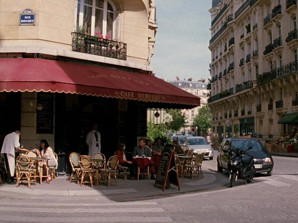 В главной роли: Париж. Фильмы в подборке: 1. Амели / Le Fabuleux destin d'Amlie Poulain — Жан-Пьер ... - 10