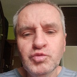 Jacek, 56, 