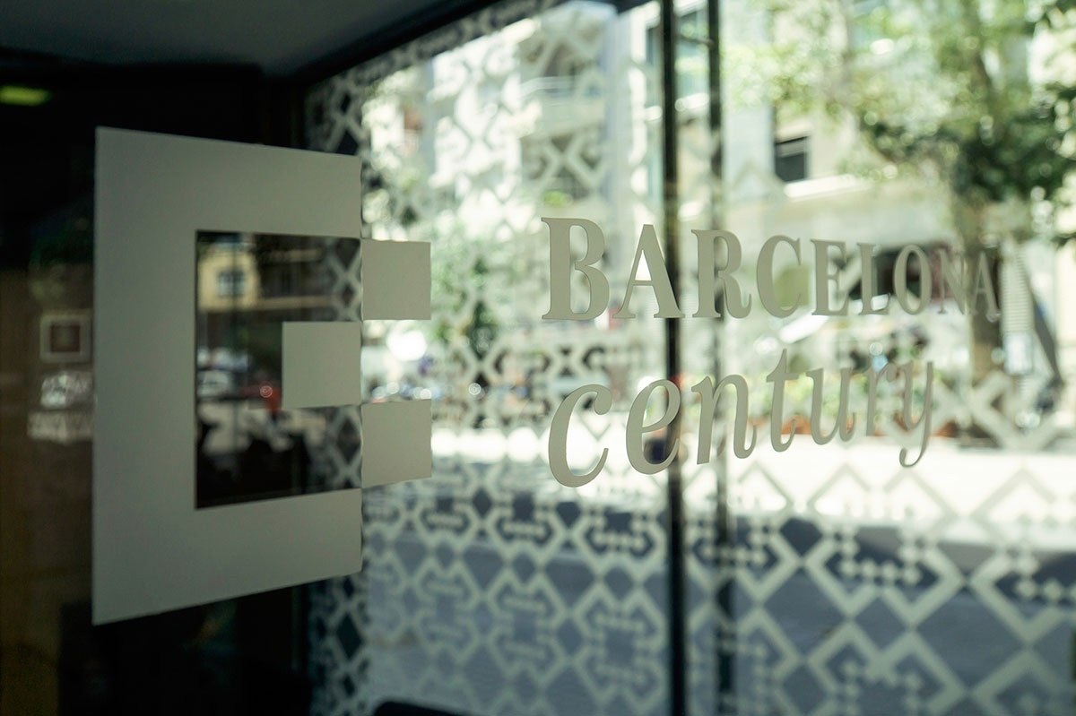   Barcelona Century Hotel.   ,    ... - 3