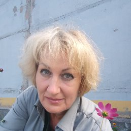 Tatyna, 60, 