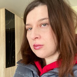 Anna, 37 , 