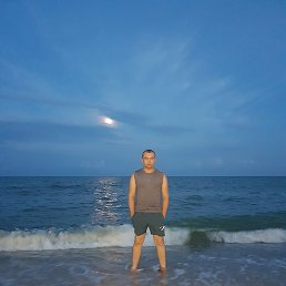 ����, ������, 33 ����