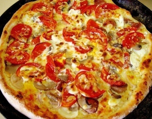 ТОП-5 РЕЦЕПТОВ ВКУСНОЙ ПИЦЦЫ .1.КЛАССИЧЕСКАЯ ПЕПЕРОНИИНГРЕДИЕНТЫ: 250 гр Теста для пиццы 170 гр Сыр ... - 3