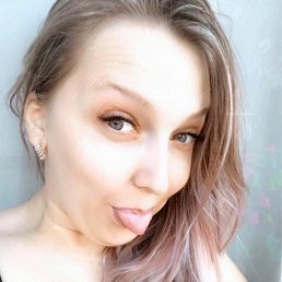 Daria, 36, 