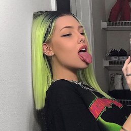 Emily, Los Angeles, 28 